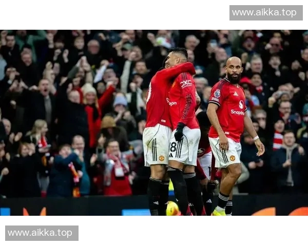 1-1！英超一夜生变：维拉掉队+曼联差前二3分，13轮全胜有望争冠